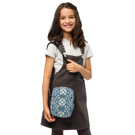 Collection image for: Handbags, Wallets & Cases